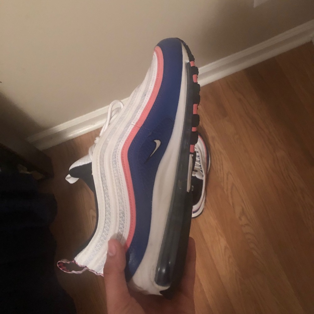 air max 97s never been worn